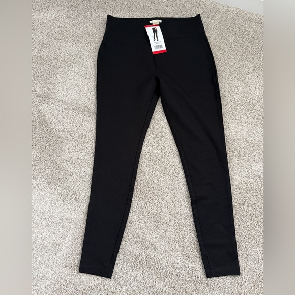 Matty M Pants - ⭐️ Firm price ⭐️ New with tags Matty M leggings (Black)